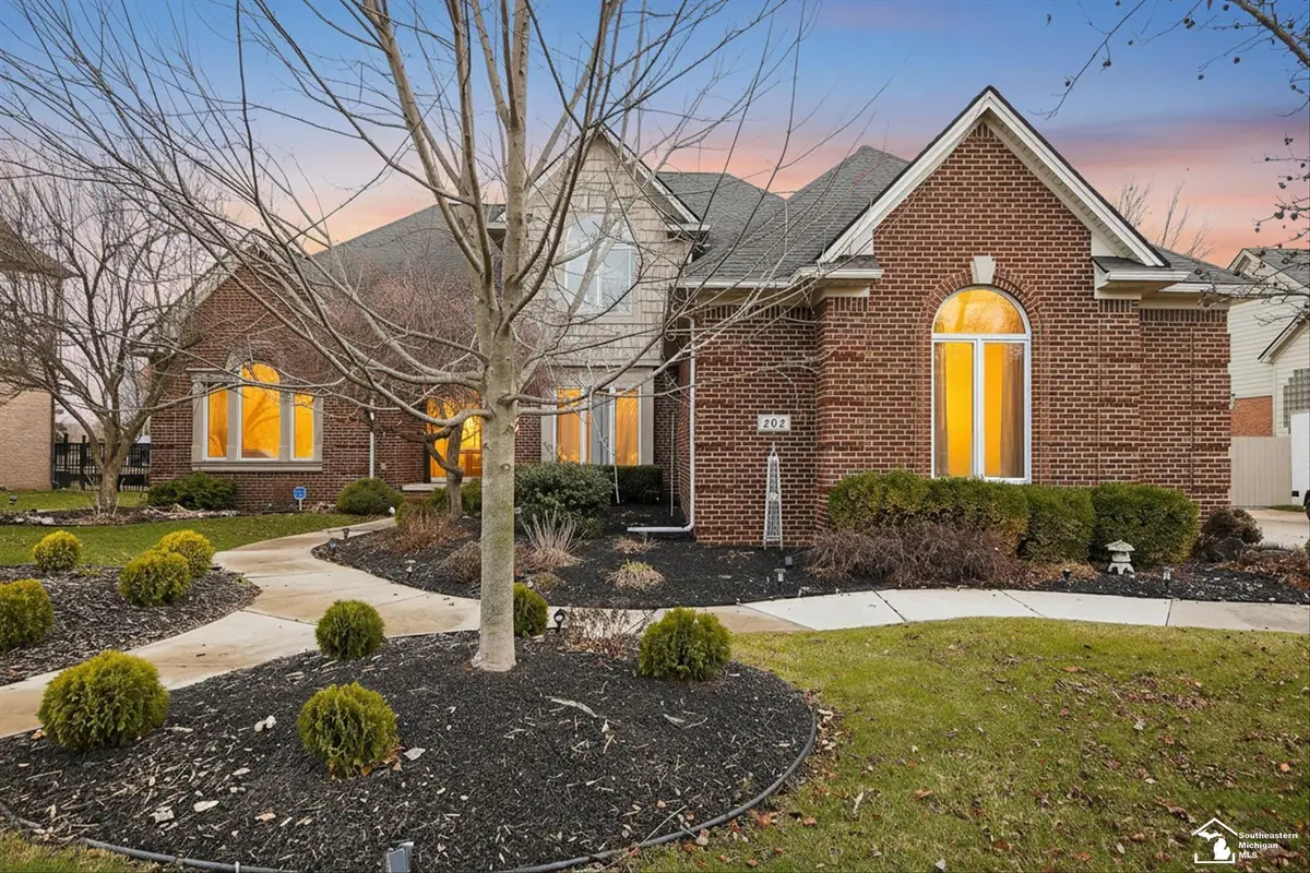 202 Orleans, Monroe, MI 48162 - #1