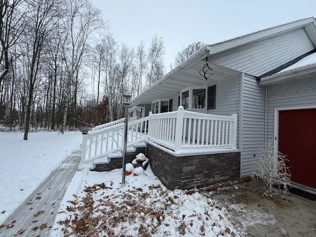 1703 E Coggins, Pinconning, MI 48650 - Image #3