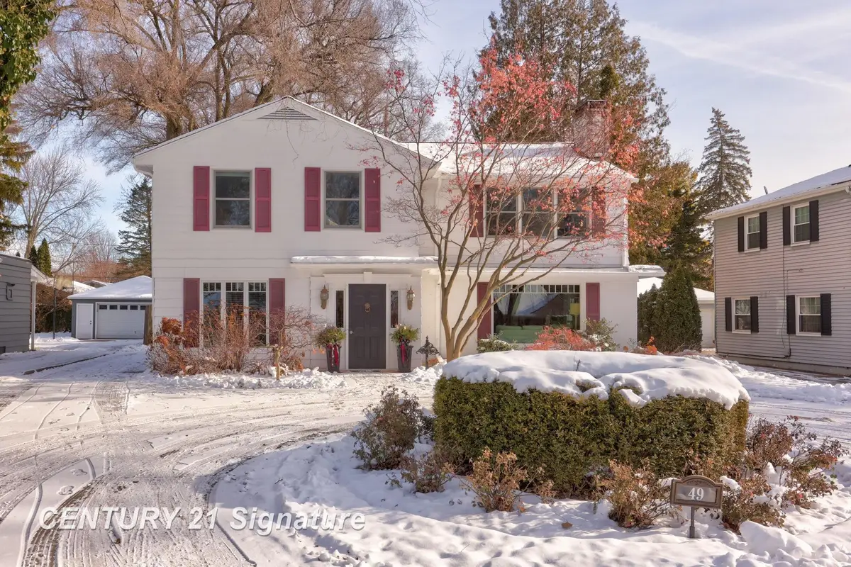 49 Benton, Saginaw, MI 48602 - Image #1