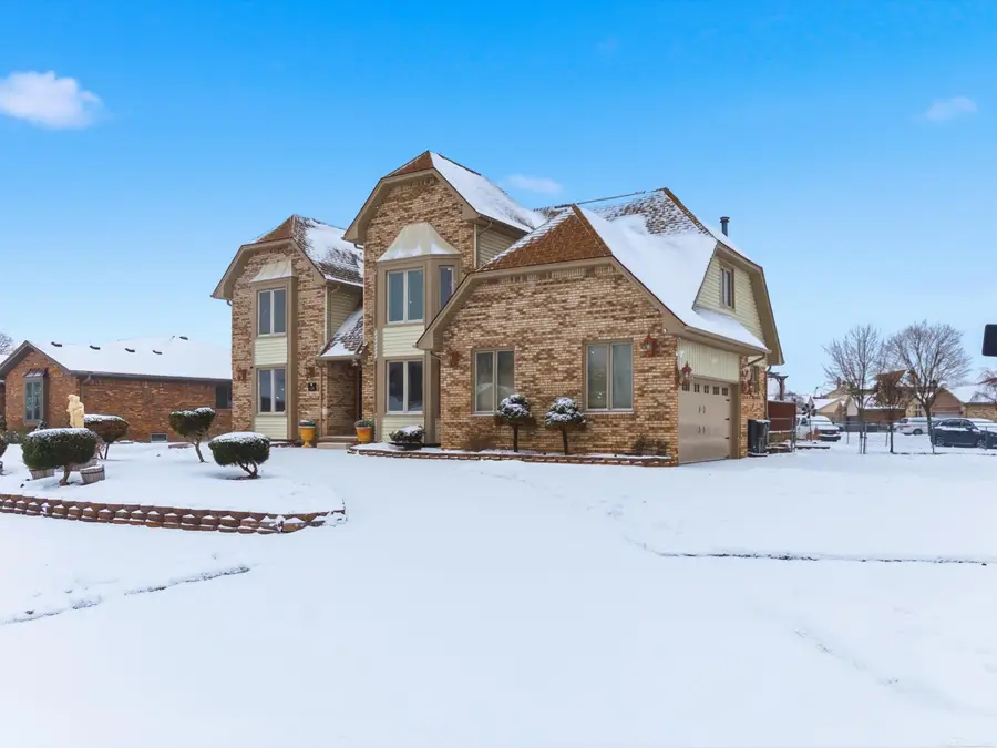 40393 Fordwich, Sterling Heights, MI 48310 - Image #2