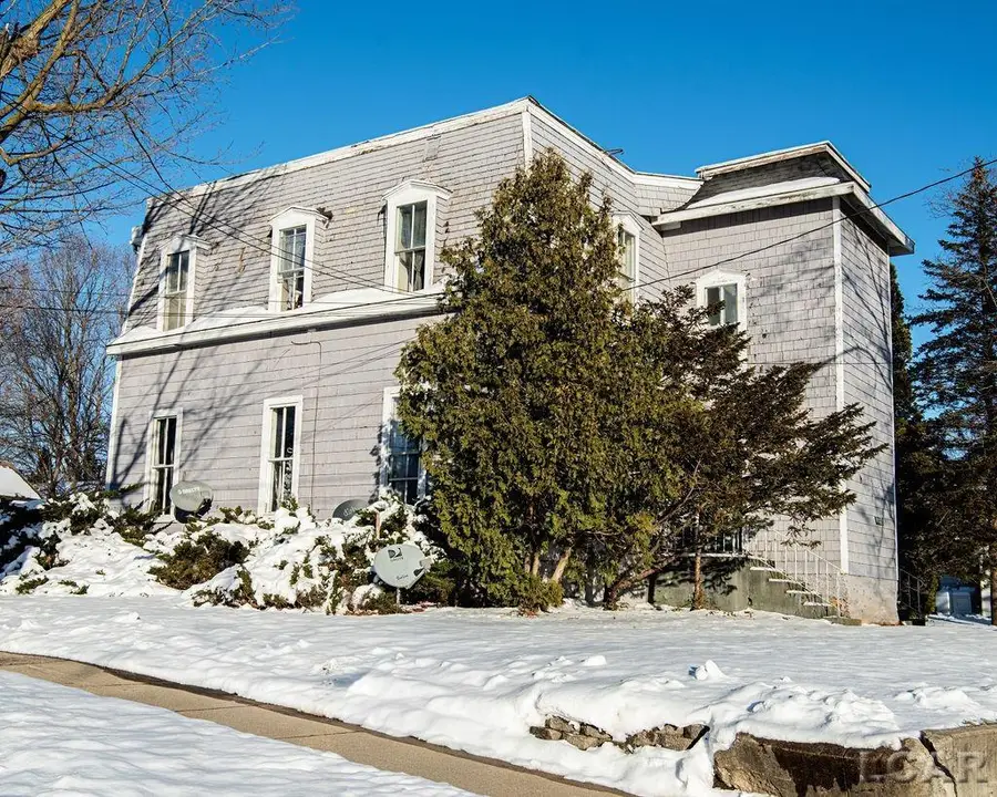 324 Railroad, Hudson, MI 49247 - #2