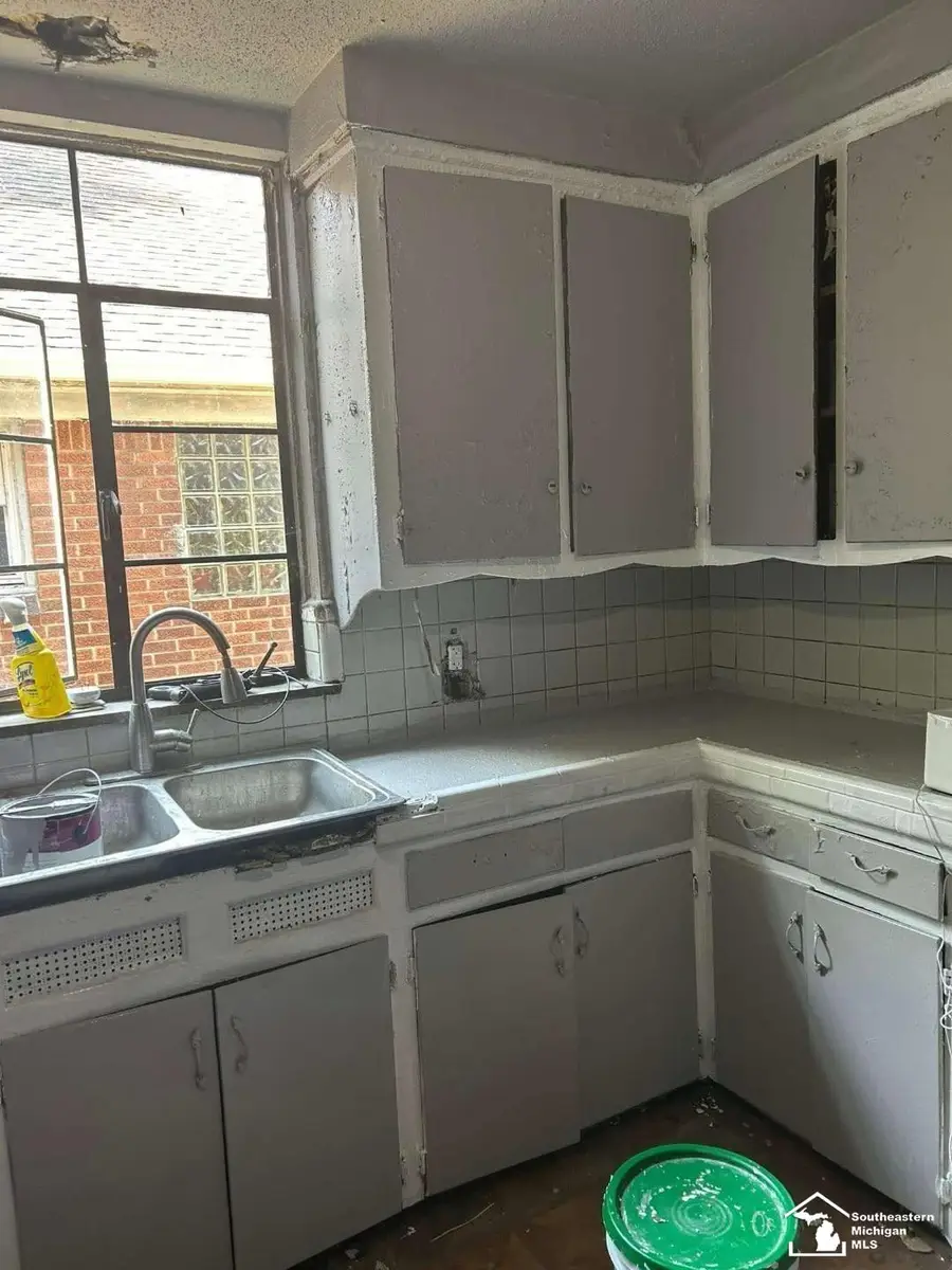 15016 Troester, Detroit, MI 48205 - #3