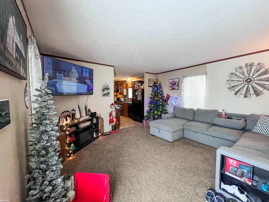 20642 Raleigh, Clinton Township, MI 48036 - Image #2