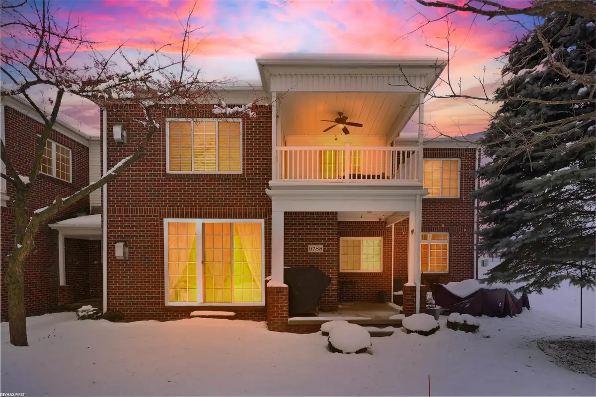 6785 Boulder Pointe, Washington, MI 48094 - Image #1