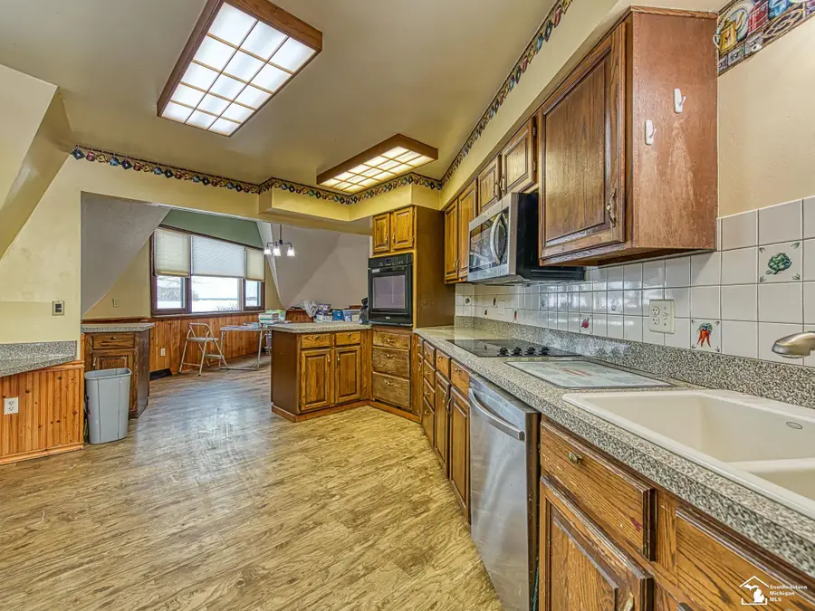 7033 Todd, Ida, MI 48140 - Image #2