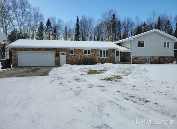 8360 N.3, Gladstone, MI 49837