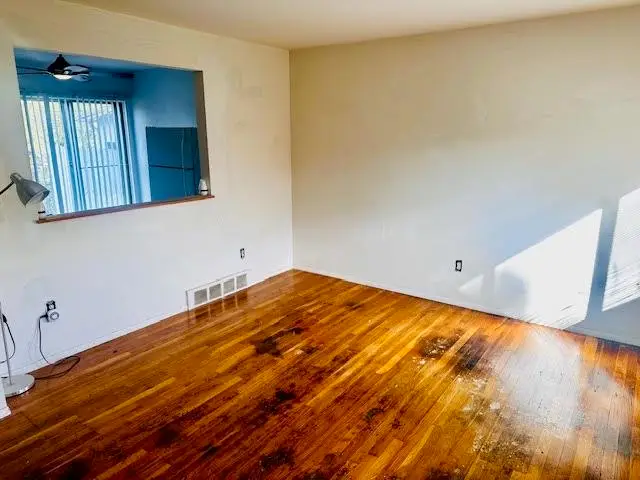 281 Carlson, Mount Clemens, MI 48043 - Image #2