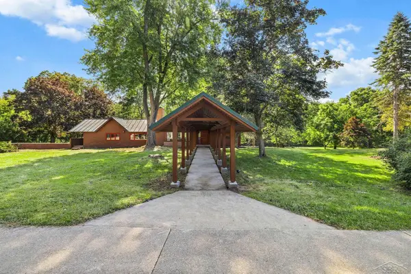 458/456 E Chippewa River, Midland, MI 48640