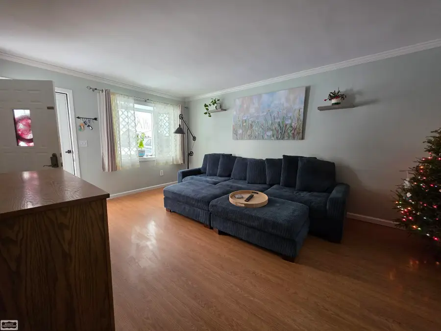 39690 Detroit, Harrison Township, MI 48045 - Image #2