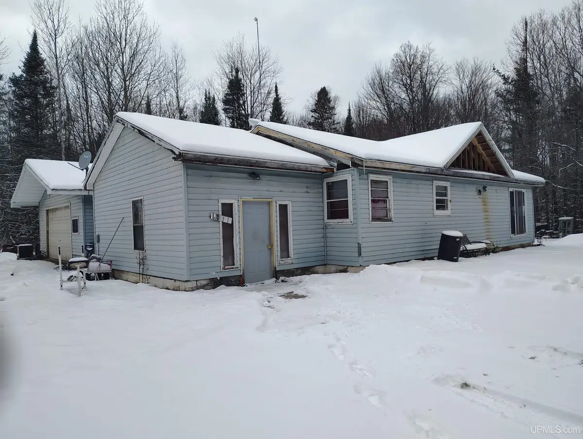 6031 27.15, Gladstone, MI 49837 - Image #1