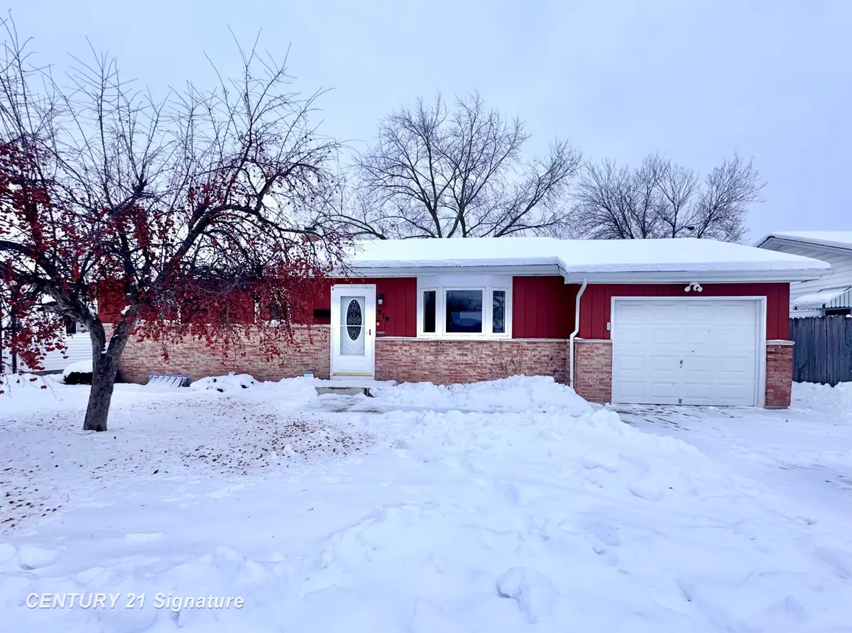 919 Stinson, Saginaw, MI 48604 - Image #1