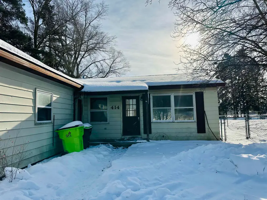 414 Cottage, Clare, MI 48617 - Image #2