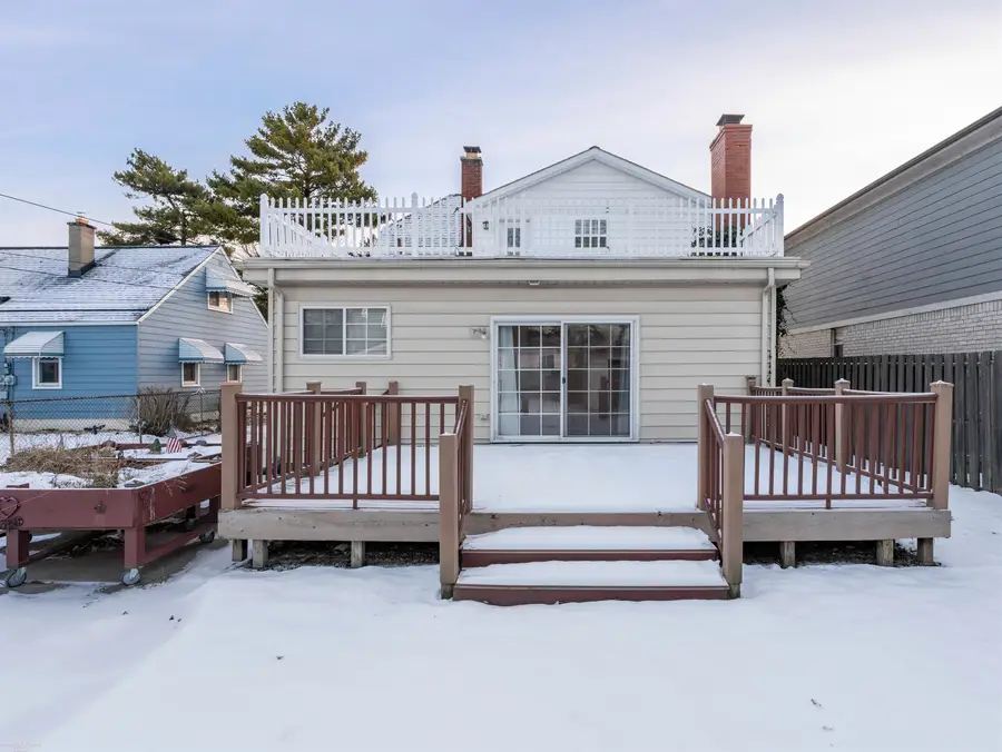 22631 Ridgeway, Saint Clair Shores, MI 48080 - #3