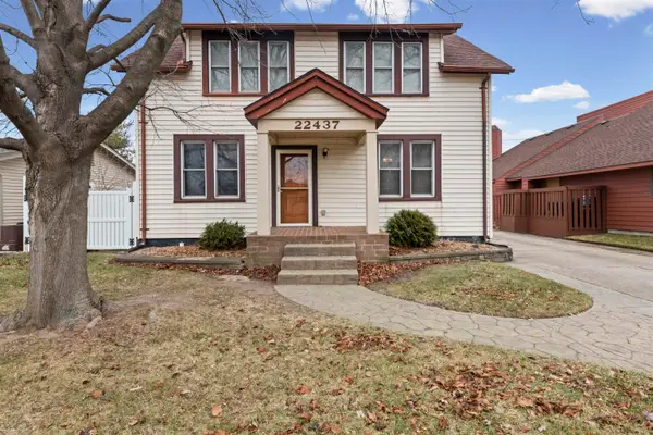 22437 Milner, Saint Clair Shores, MI 48081