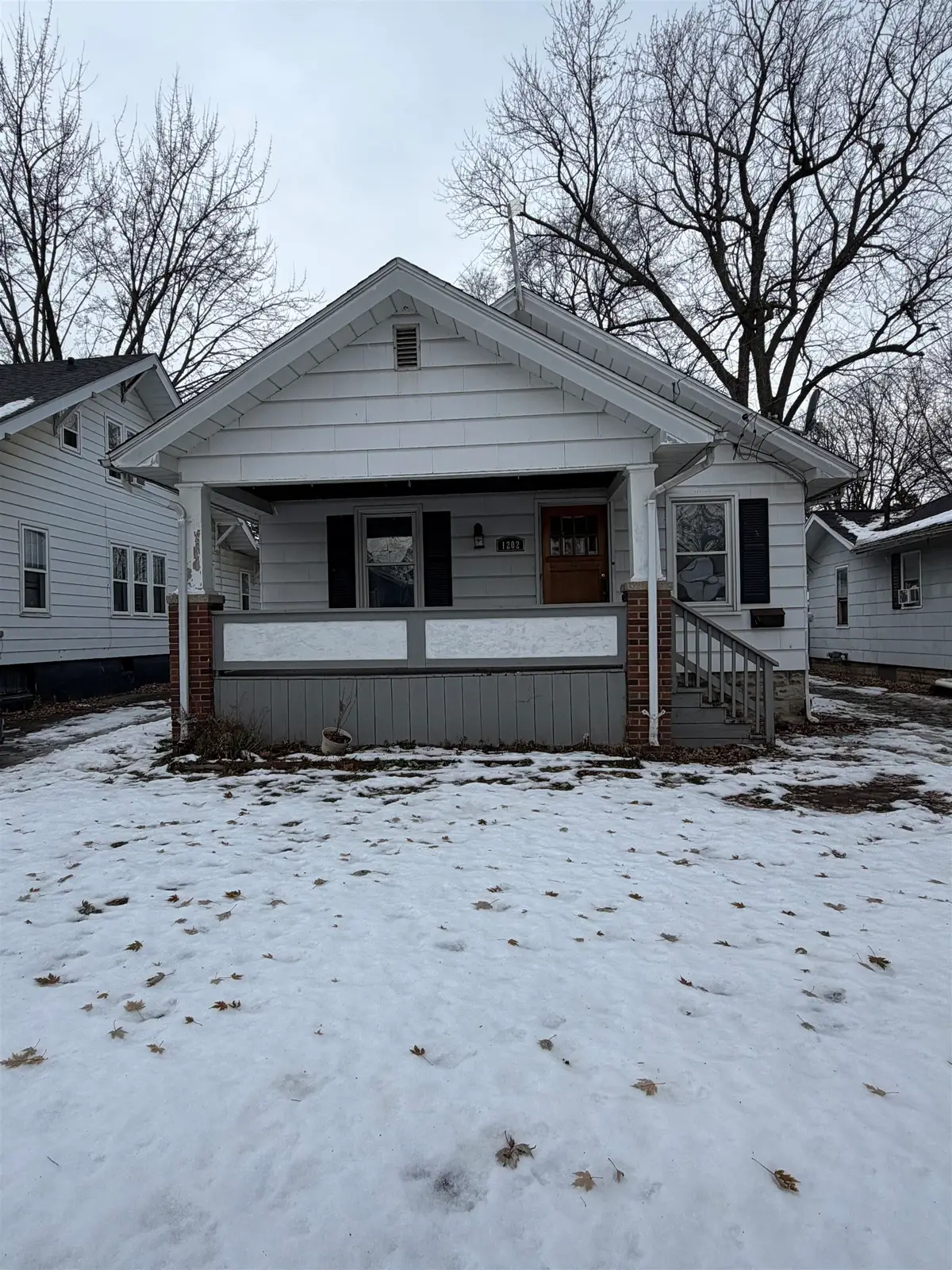 1202 Hughes, Flint, MI 48503 - #1