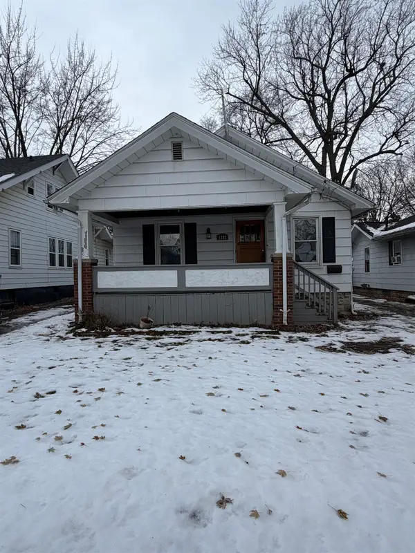 1202 Hughes, Flint, MI 48503
