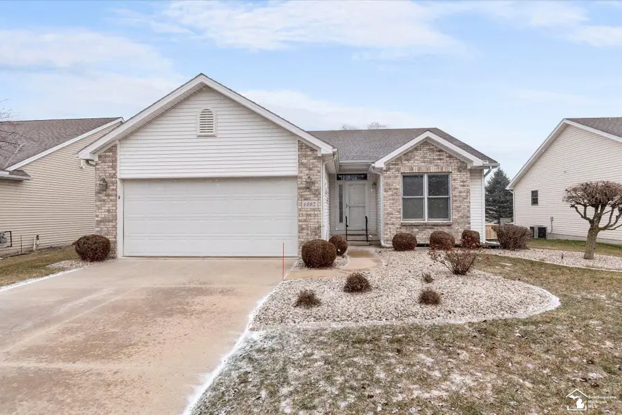 6882 Lexington, Temperance, MI 48182 - #3