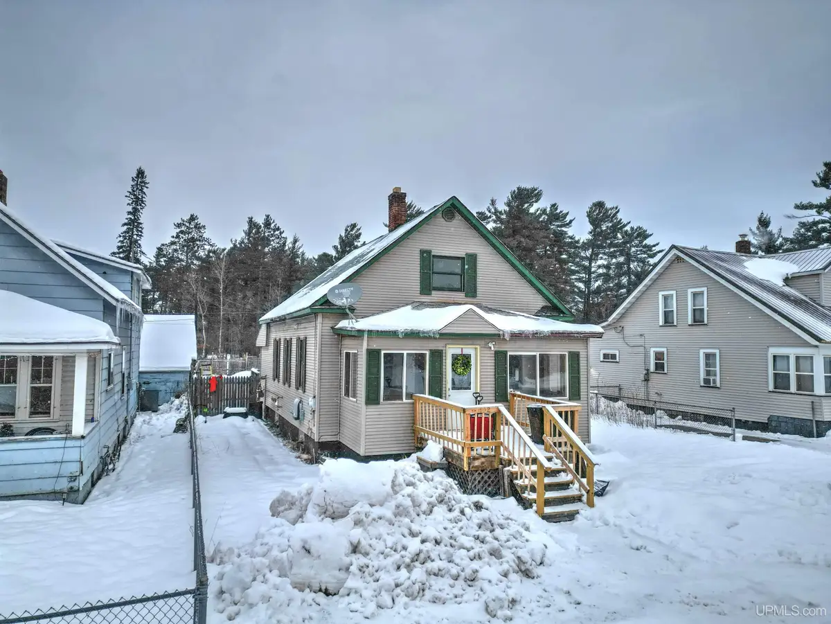 102 Kirkpatrick, Palmer, MI 49871 - Image #1