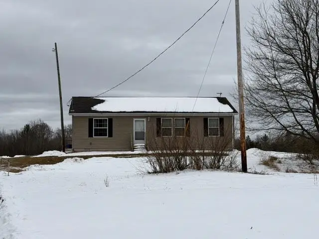 8100 E Arnold Lake, Harrison, MI 48625 - Image #1