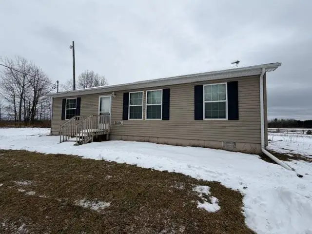 8100 E Arnold Lake, Harrison, MI 48625 - Image #3