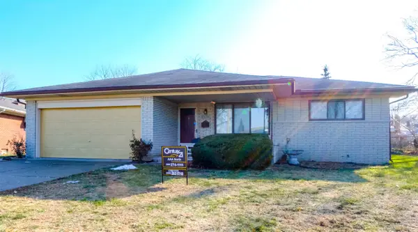 4878 Wolgast, Warren, MI 48092