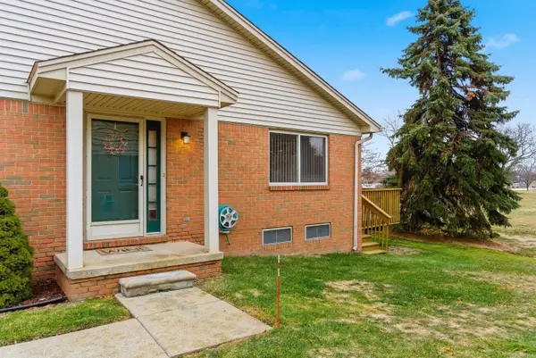 11414 Celtic Manor, Warren, MI 48089