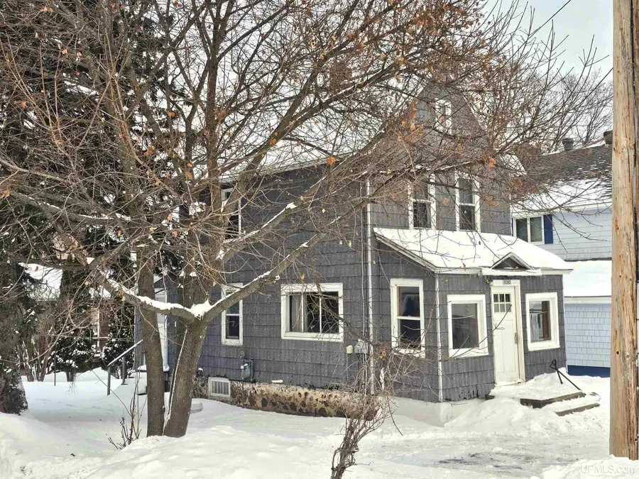 19380 W Calverley, Houghton, MI 49931 - Image #2
