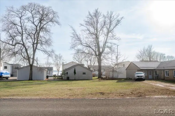 0 Mills, Manitou Beach, MI 49253