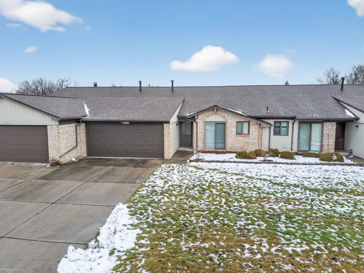 11728 Amber Le #39, Warren, MI 48093 - Image #1