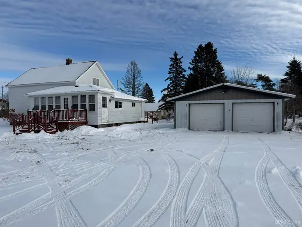 286 Hemlock, Republic, MI 49879