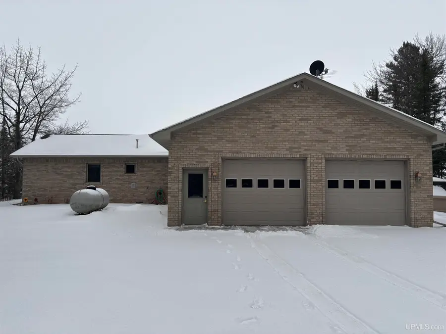 N6147 Milakokia Lake, Gould City, MI 49838 - Image #3