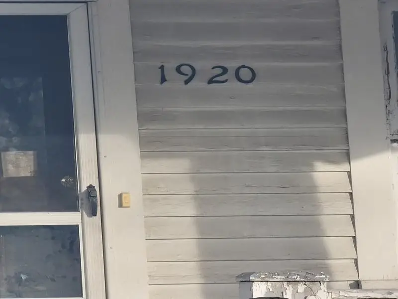 1920 Vermont, Saginaw, MI 48602 - Image #3