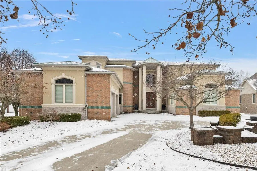 61403 Barclay, Washington, MI 48094 - Image #2