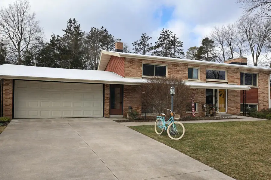 5901 Swede, Midland, MI 48642 - Image #2