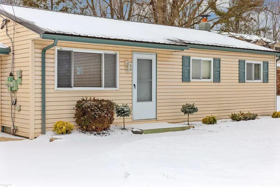 16445 29 Mile Rd, Ray Township, MI 48096 - Image #3