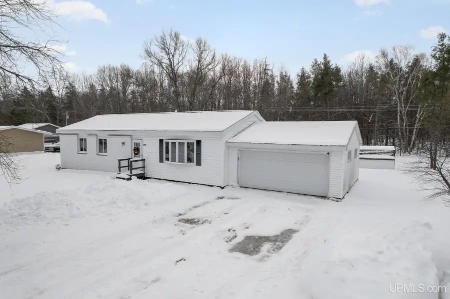 6117 Westridge 21.25, Gladstone, MI 49837 - Image #3