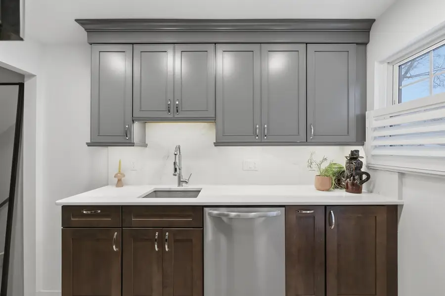 23208 Edsel Ford, Saint Clair Shores, MI 48080 - Image #3