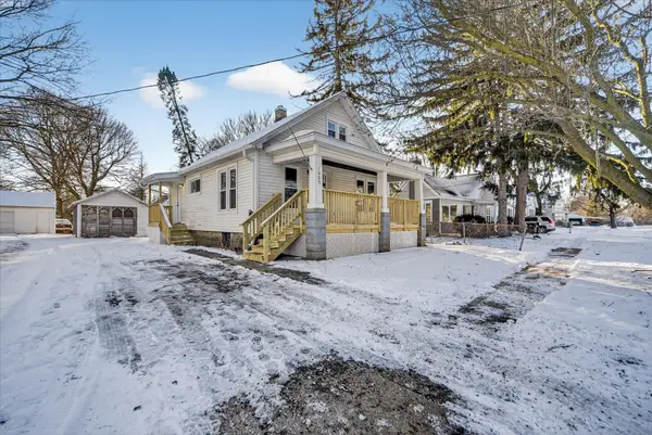 1005 Fletcher, Owosso, MI 48867