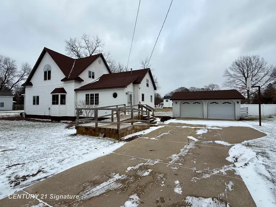 217 Schust, Saginaw, MI 48604 - Image #3