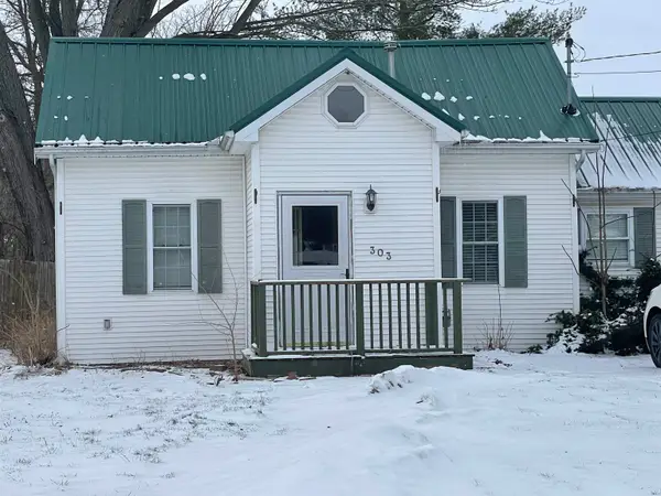 303 N 5th, Shepherd, MI 48883