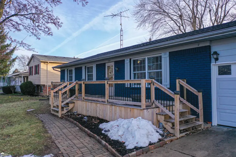 11967 Riverbend, Grand Blanc, MI 48439 - Image #2