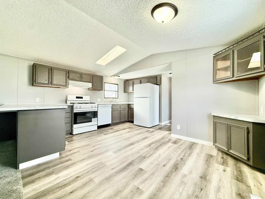 1401 N 23rd Lot 136, Escanaba, MI 49829 - Image #3