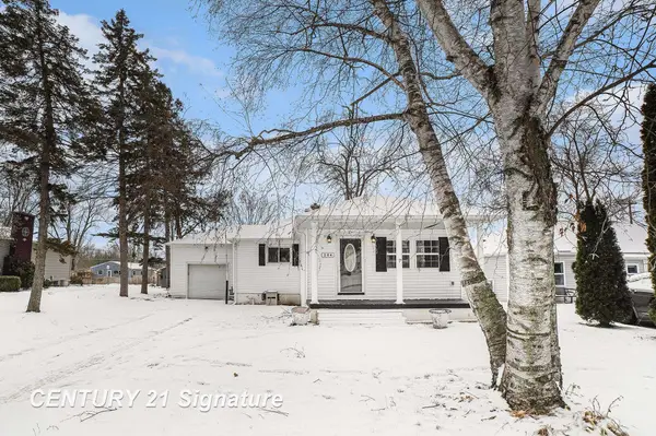 204 E North, Saint Charles, MI 48655