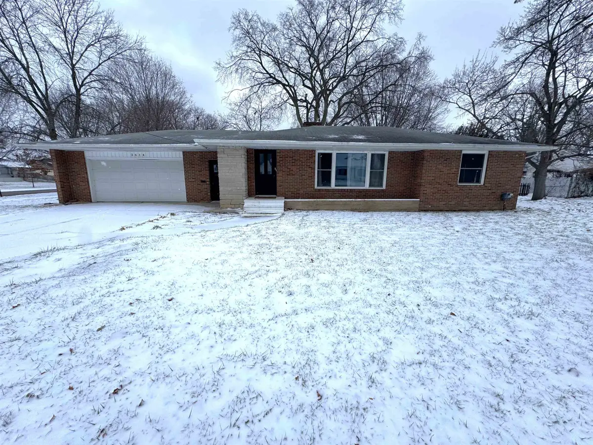 2614 Jefferson, Midland, MI 48640 - Image #1