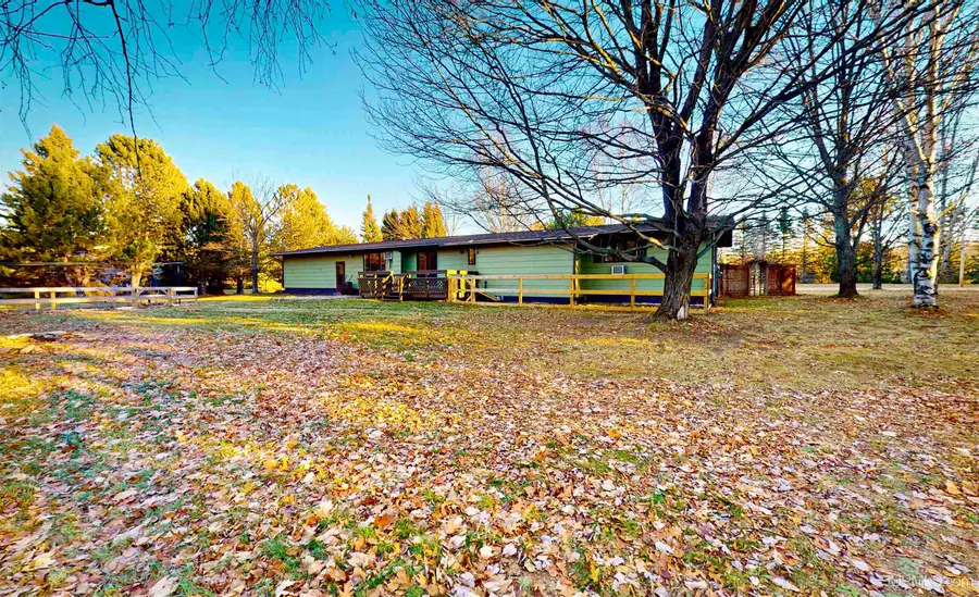 201 Cedar, Marquette, MI 49855 - Image #2