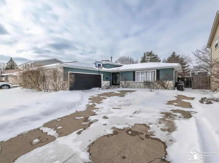 745 N Roessler, Monroe, MI 48162 - #2