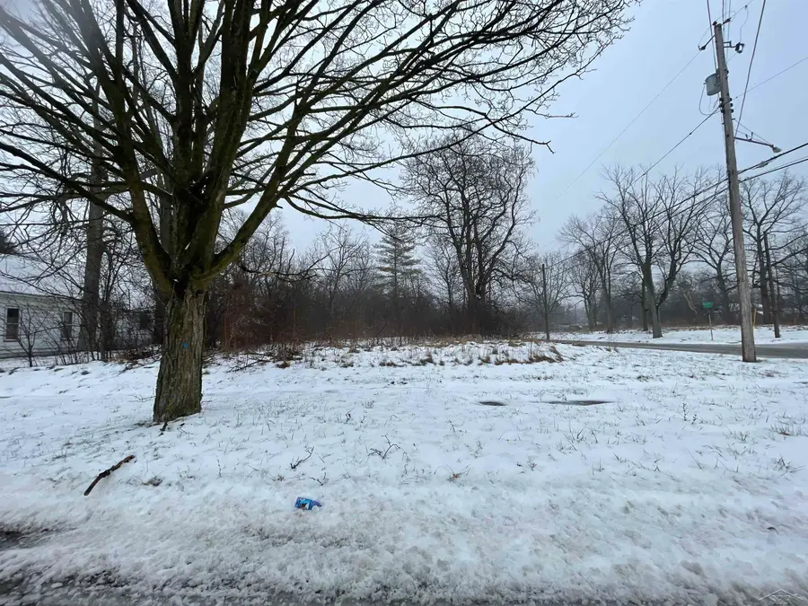 2310 Wilkins, Saginaw, MI 48601 - Image #3