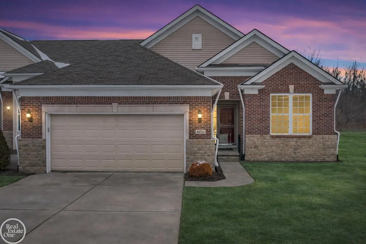 49723 Whisperwood, Macomb, MI 48042 - Image #1