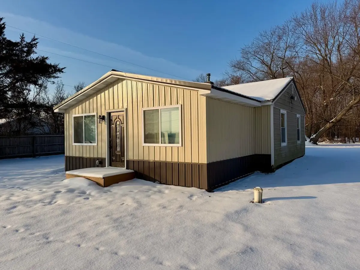 6262 S State, Bancroft, MI 48414 - #1