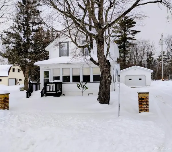 13786 Wells 21.2, Rapid River, MI 49878